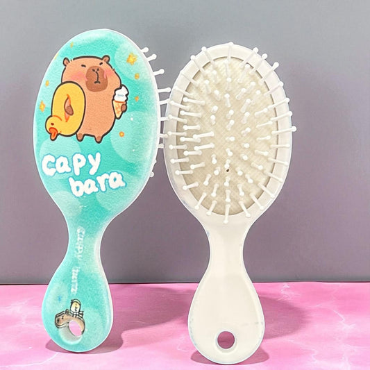 12 Cepillos Capibaras de Bolsillo con Mango $13.2 c/u