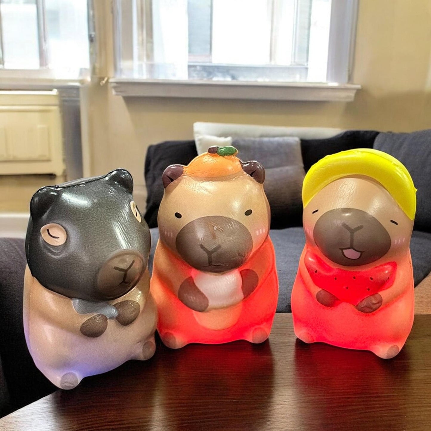 12 Squishies Capibaras Con Luz $10.5 c/u