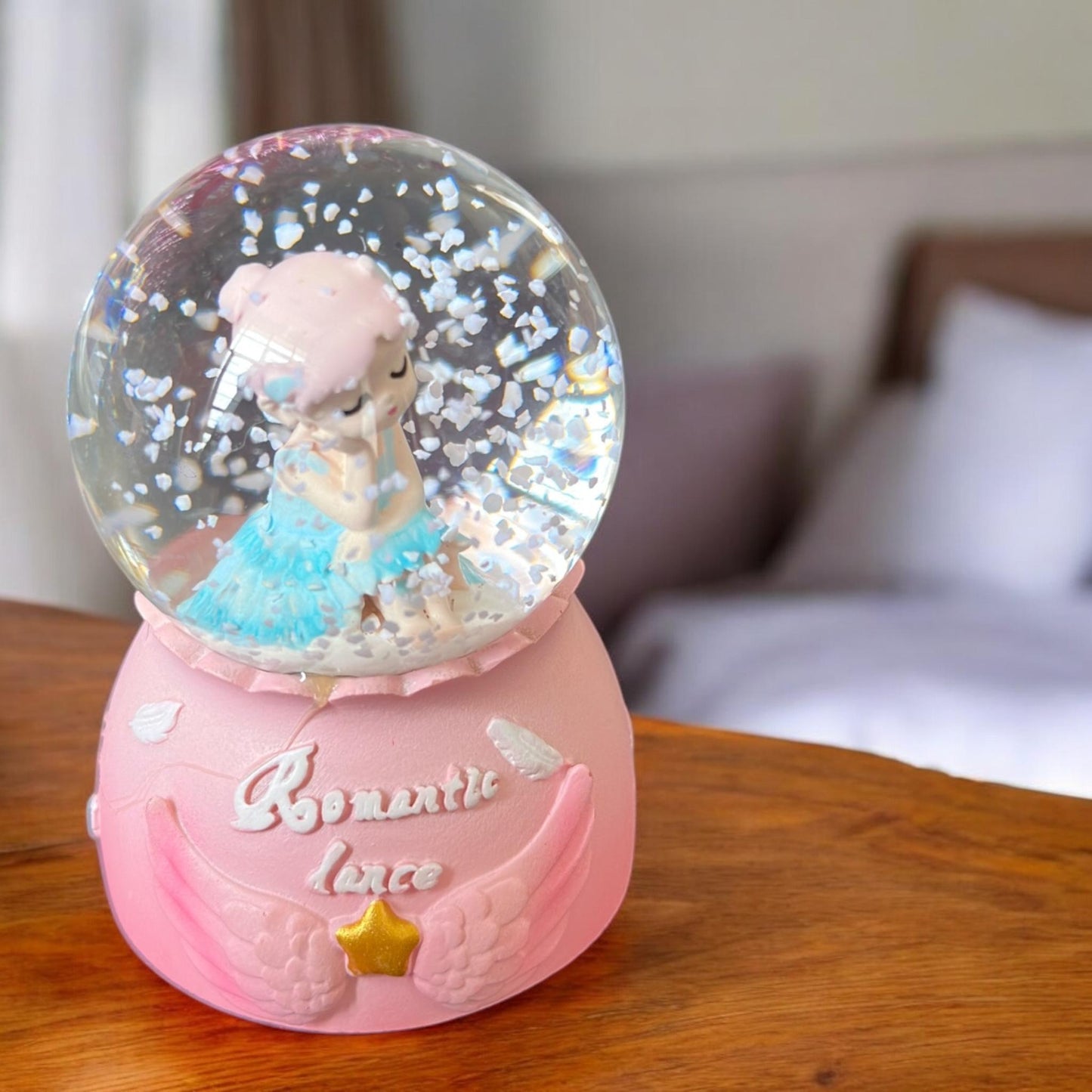 Mini Bola de Nieve Alitas con Luz