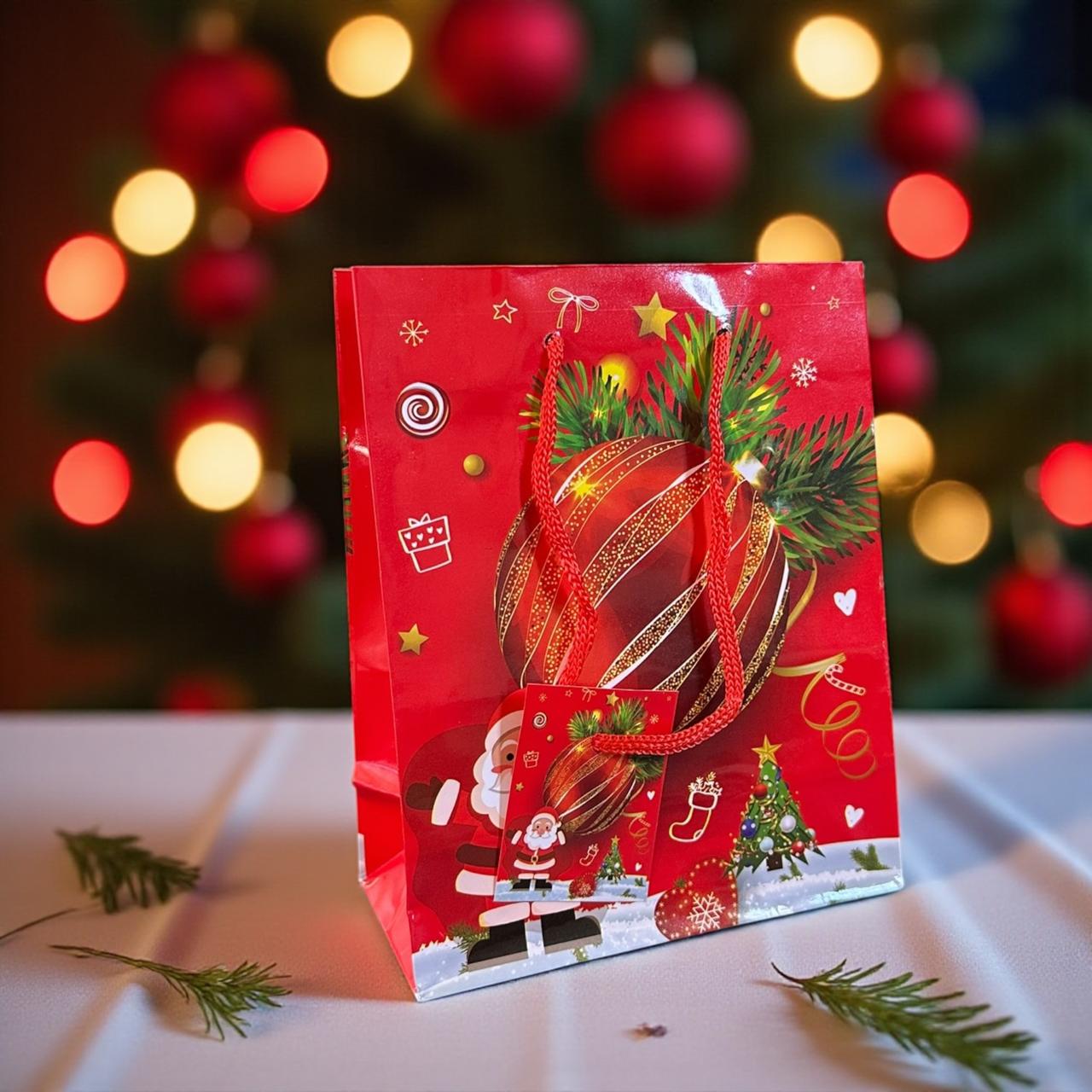 12 Bolsas Regalo Navidad 15X12X6 cm $3.45 c/u