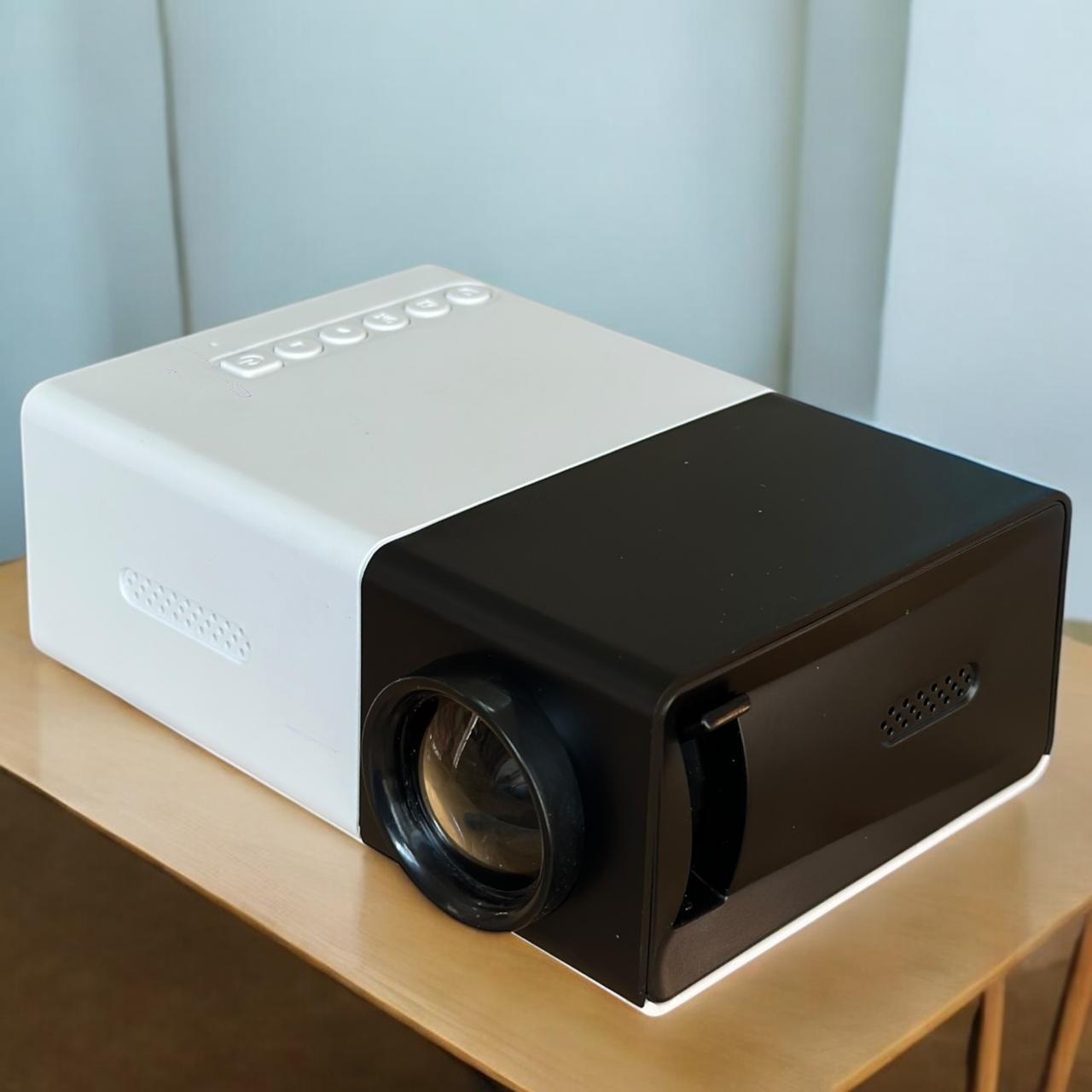 Proyector de Led Con Control, Colores