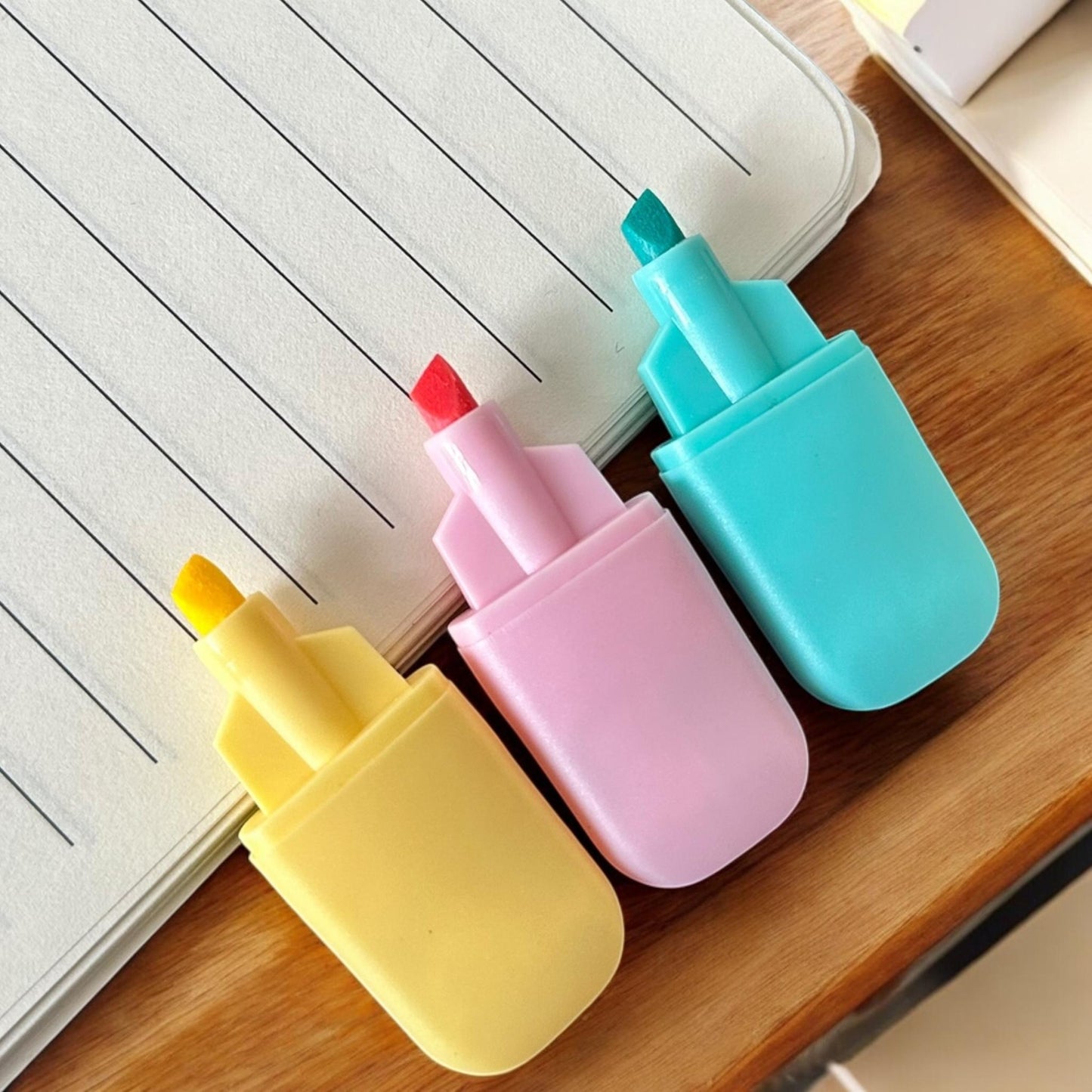 3 Sets de 6 marcatextos Capibaras $45 c/u