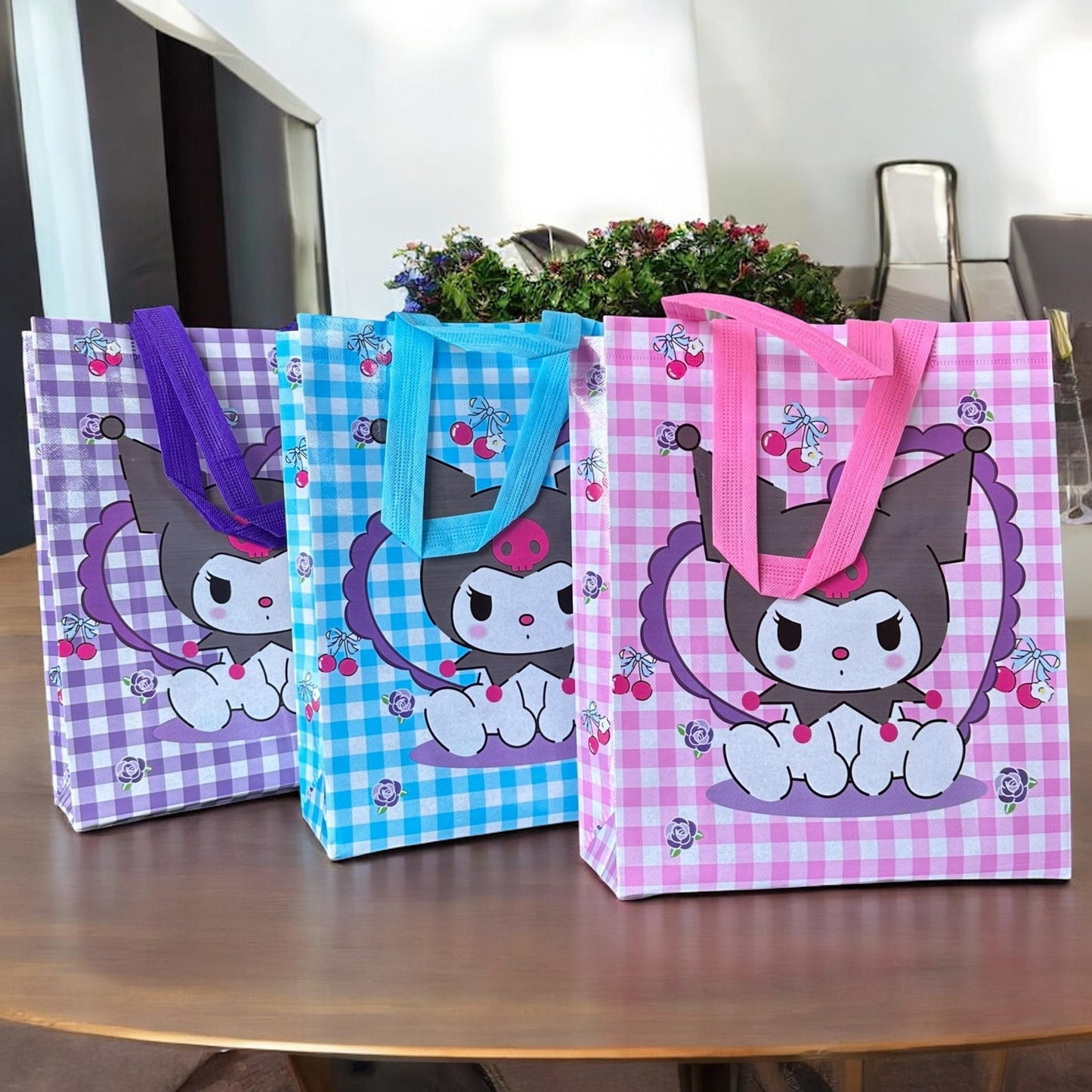12 Bolsas Labubus/Sanrio Diseños $9.3 c/u