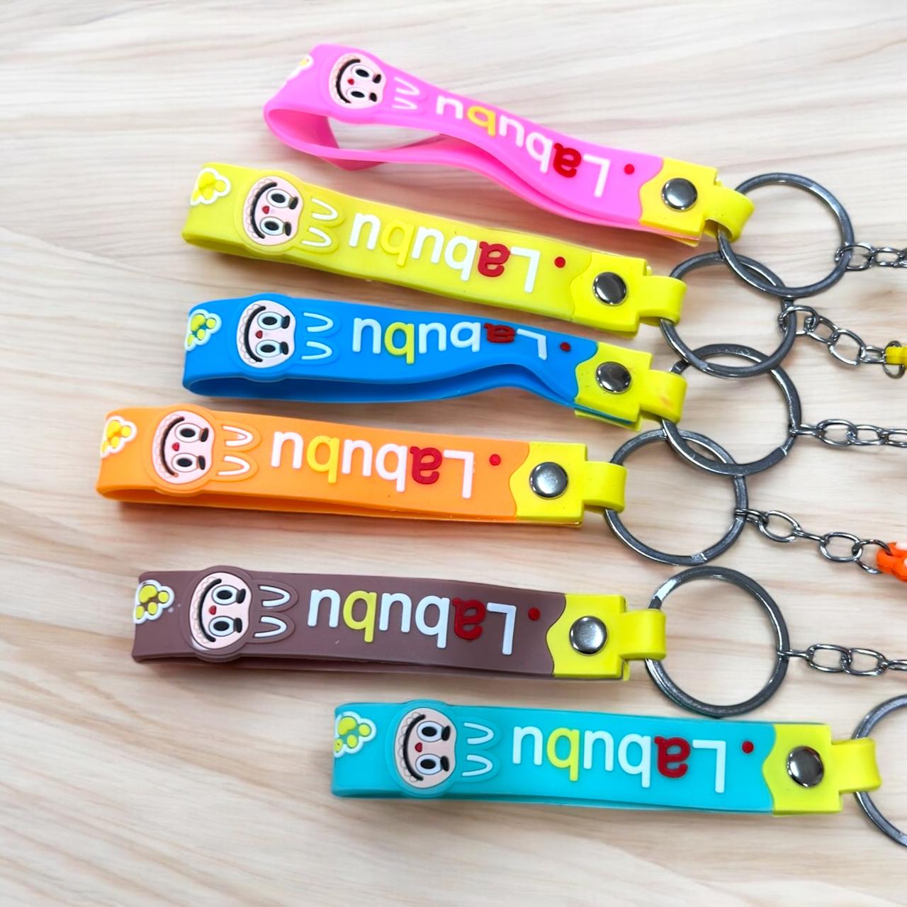 12 Labubus Llaveros hermosos 3D $8.5 c/u