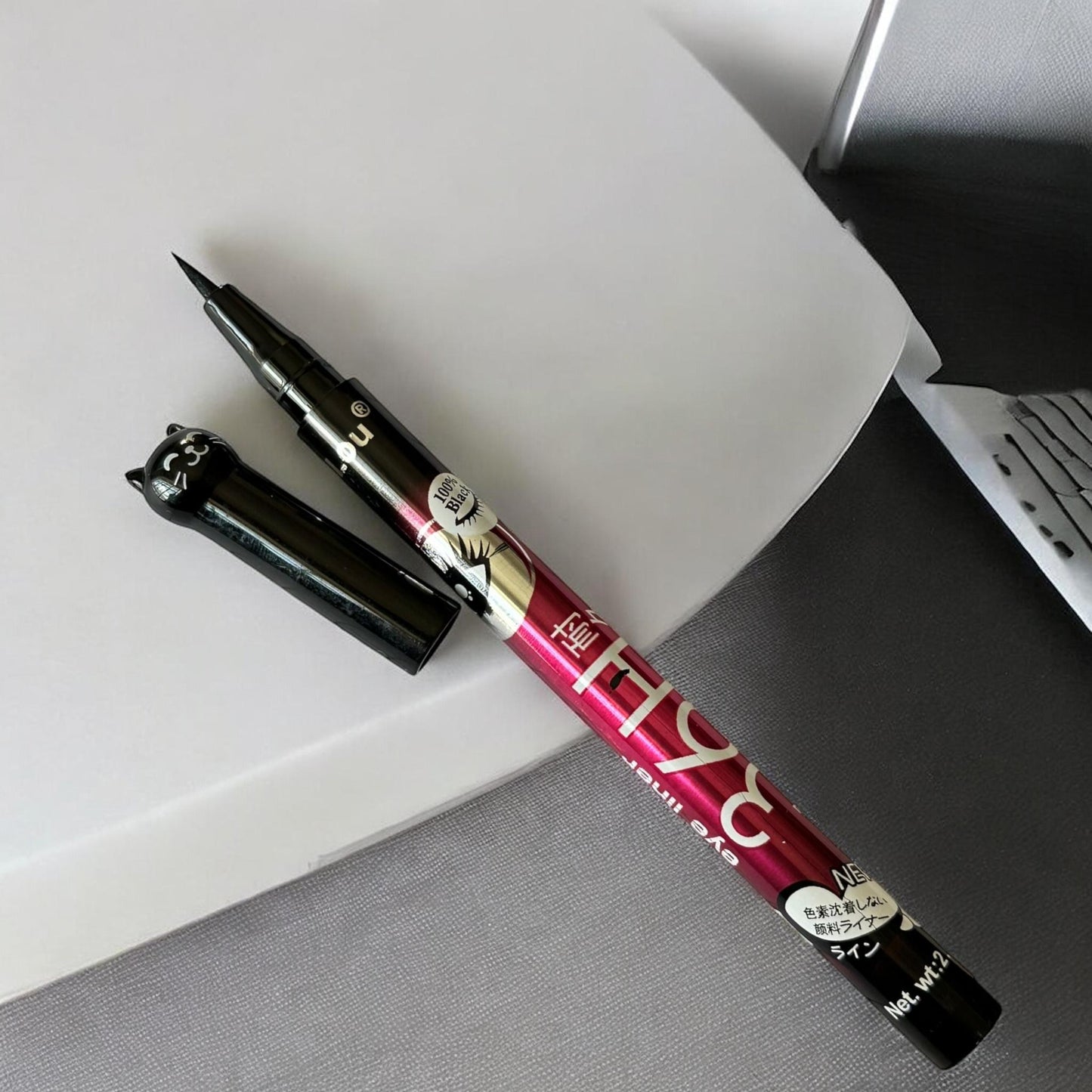 24 Delineadores Gatito para Ojos 36H $7 c/u