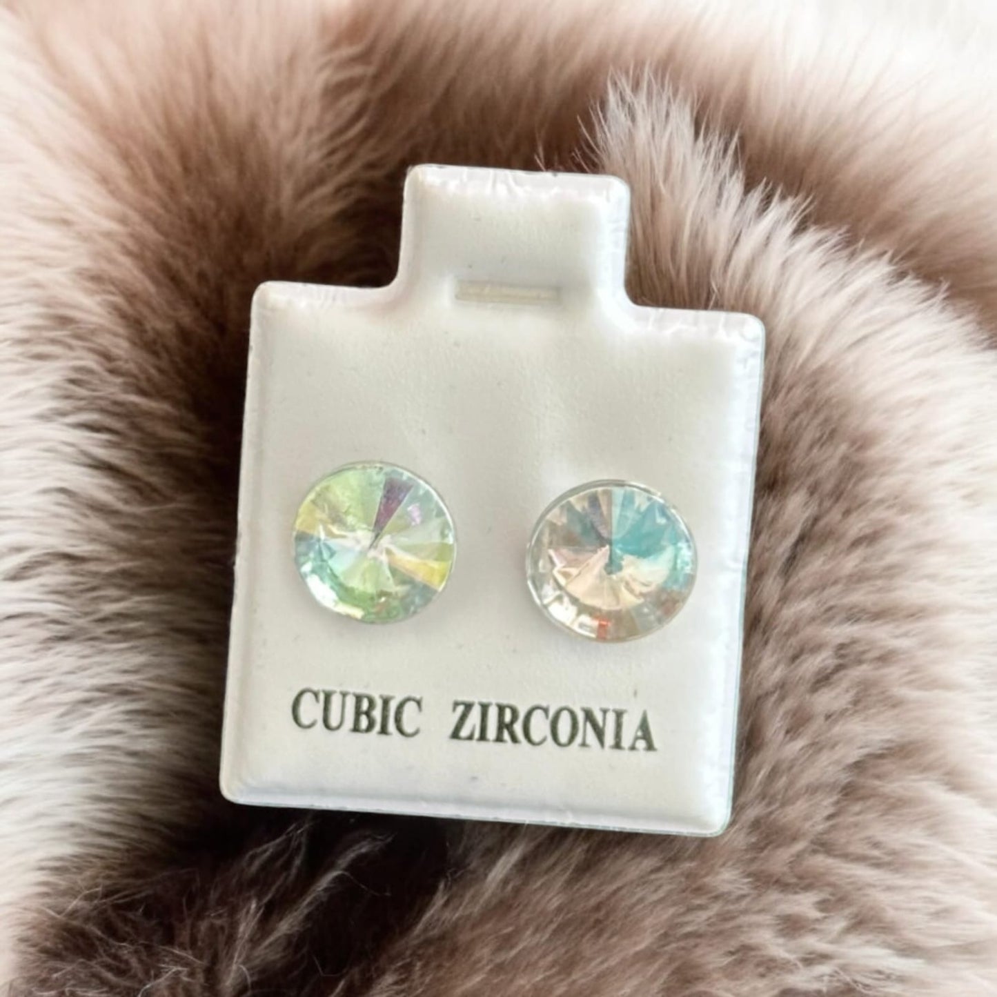 36 Pares de Aretes Pedreria 3 Tamaños Diferentes $2.42 c/u