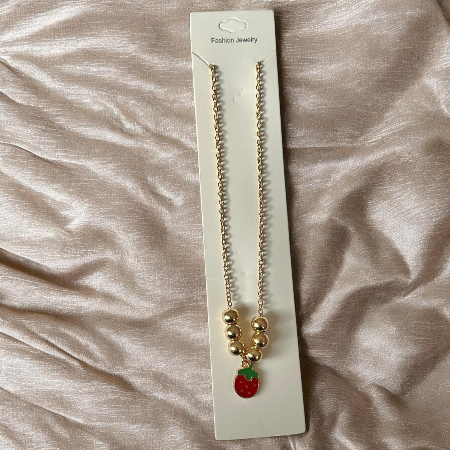 12 Collares Cerezas/Fresas Bolitas $8.3 c/u