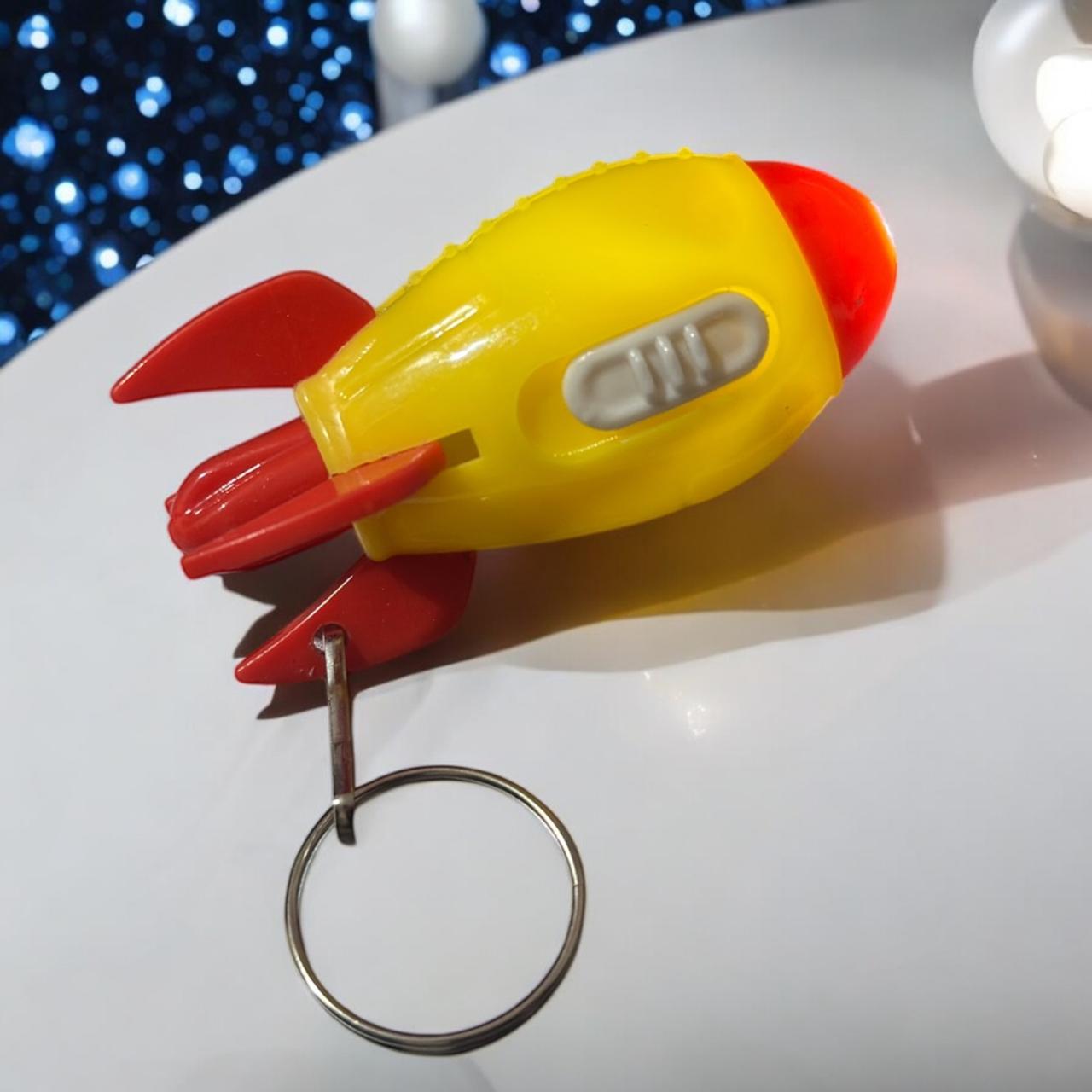 12 Llaveros Nave Espacial con Luz $4.5 c/u