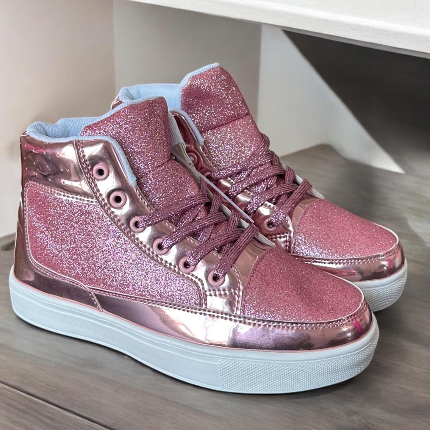 Tenis Sport y Casuales diferentes diseños y tamaños