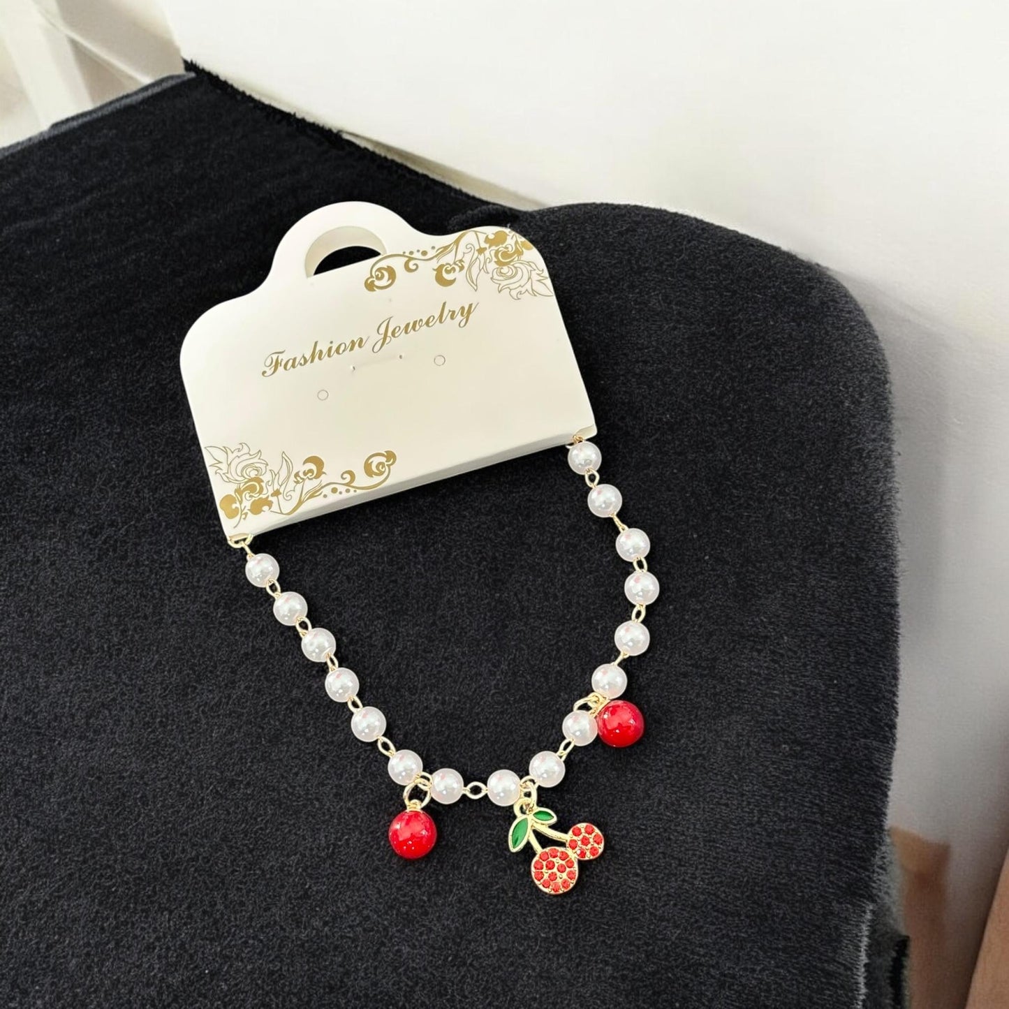 12 Pulseras Cherry con Dije, Perlas $12 c/u