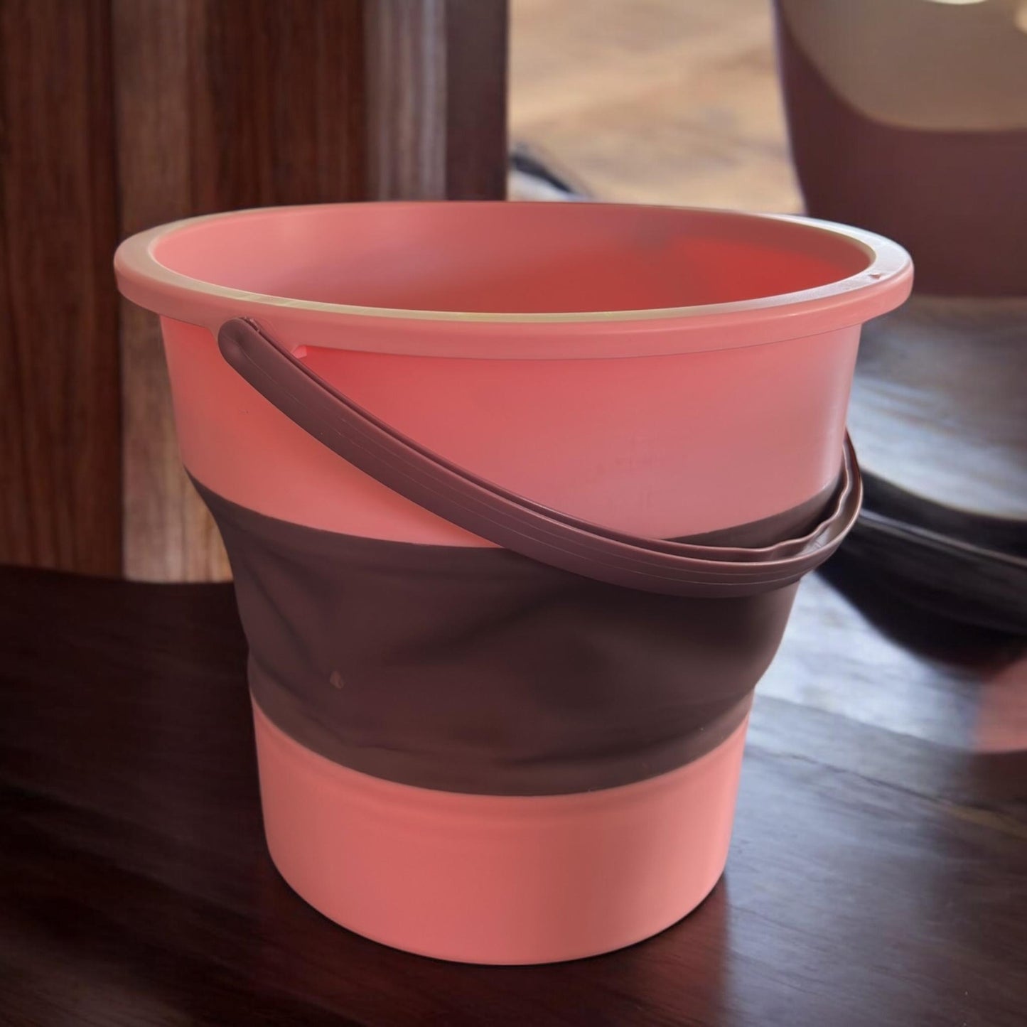 Cubeta/Balde Expandible de Plastico con Agarradera