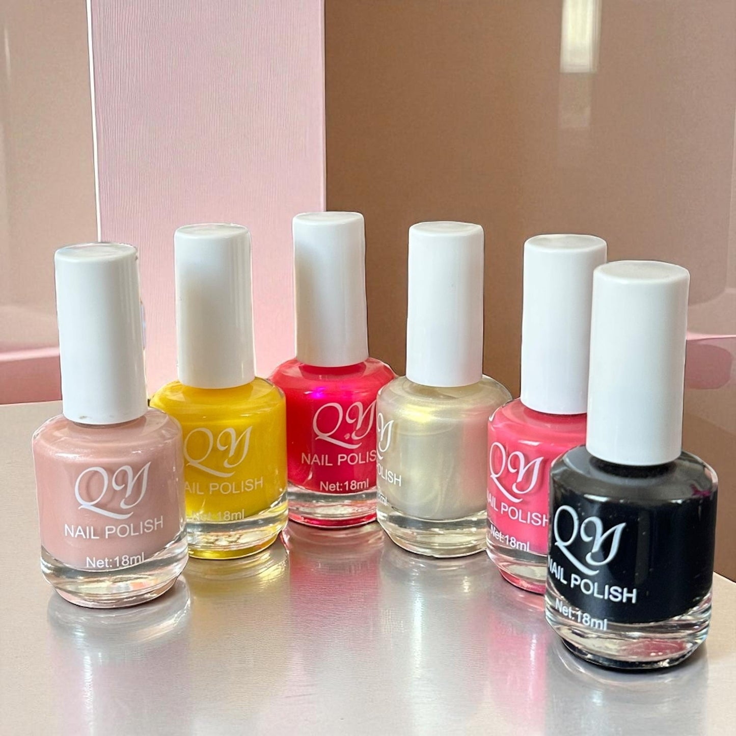 24 Esmaltes para uñas Fashion Color $11.5 c/u