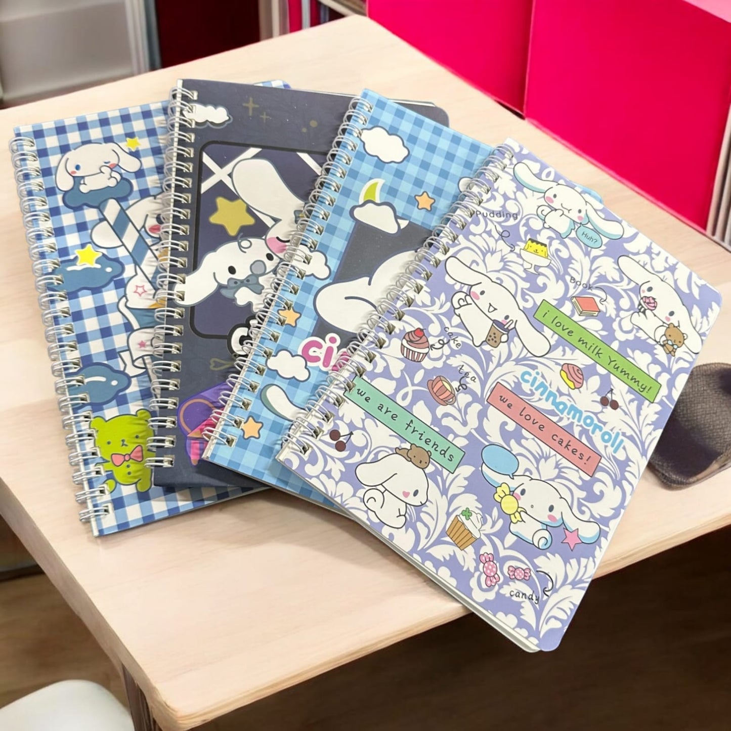 Paquete 4 Libretas Sanrio Francesa 25cm *14.5cm $27 c/u