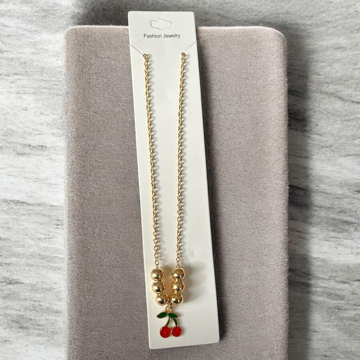 12 Collares Cerezas/Fresas Bolitas $8.3 c/u