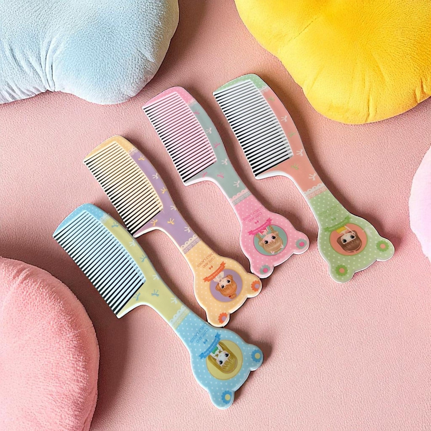 12 Peine Ositos/Muñecas Colores  $6 c/u