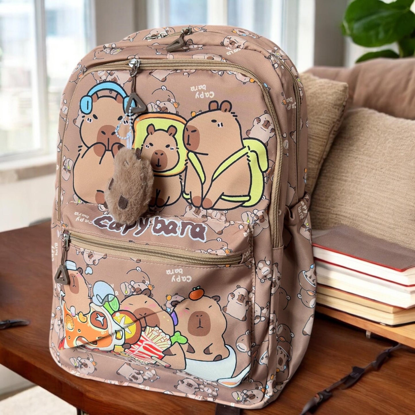 Mochila Capibara Escolar Colores