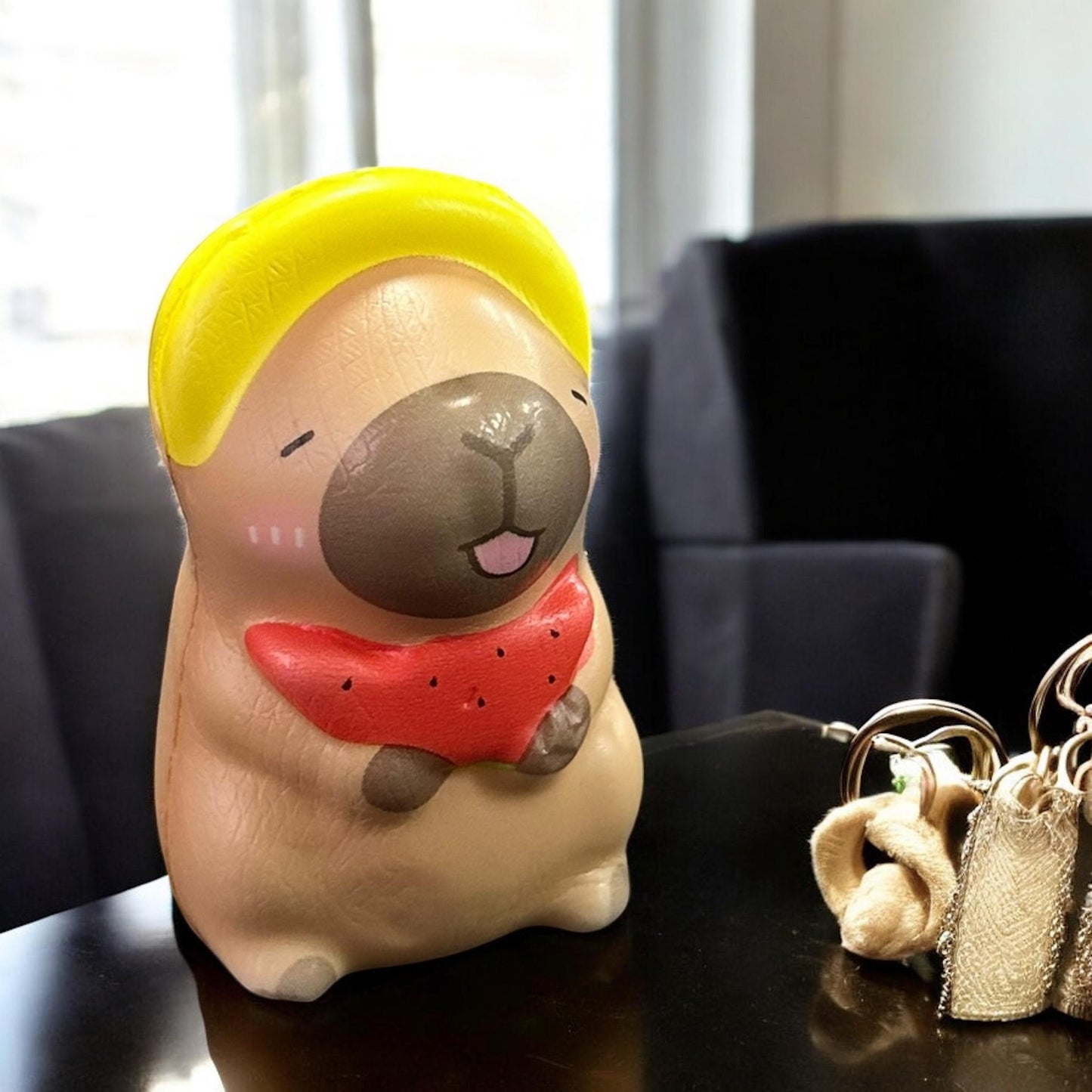 12 Squishies Capibaras Con Luz $10.5 c/u