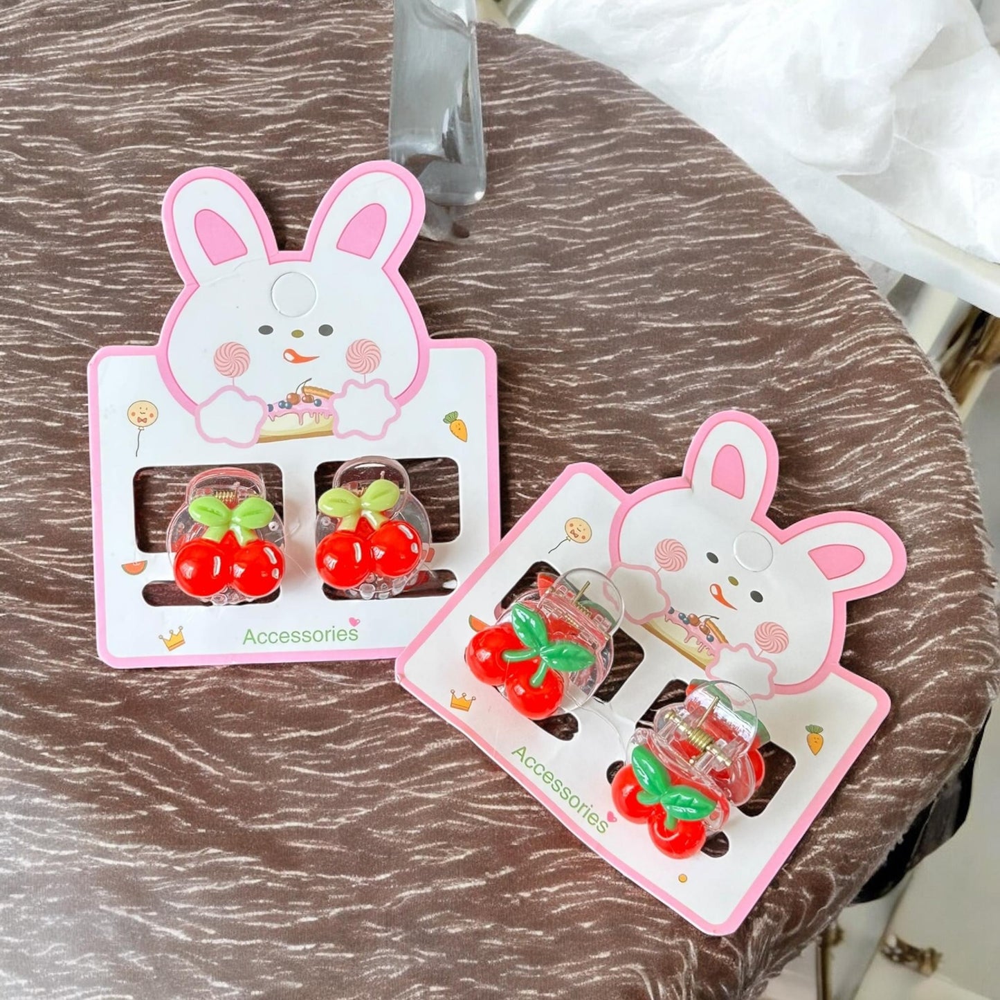 12 Pares de Pincitas Cerecitas Conejito $6.9 c/u