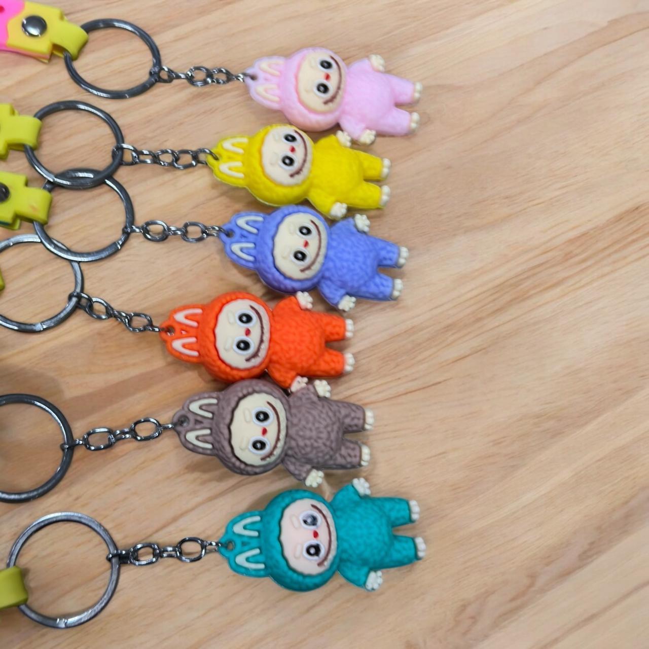 12 Labubus Llaveros hermosos 3D $8.5 c/u