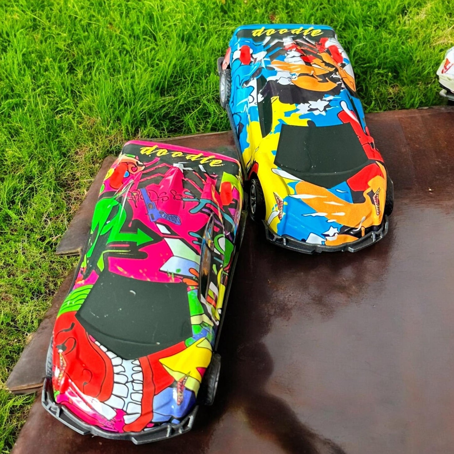 6 Carros de Fricción Juguetes Decorados $7.5 c/u