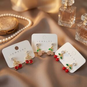 Pares de Aretes Cereza/Fresa Pedrería Hermosa - Image 3